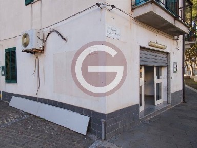 Attività commerciale in Affitto