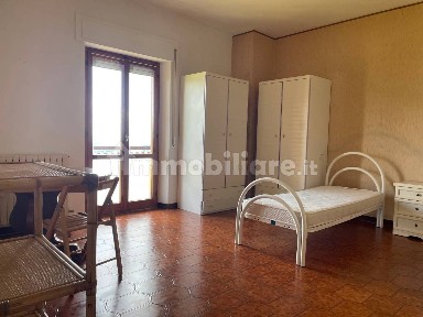 Camerino, Via Le Mosse, 62
