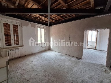 Appartamento all'asta via Poio, 6, Fabriano
