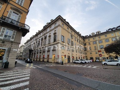Trilocale via della Consolata 1/bis, Quadrilatero Romano, Torino