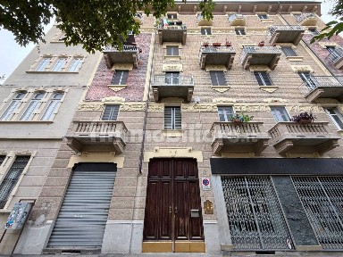 Bilocale corso Verona 22, Aurora, Torino
