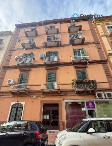 Trilocale via Vincenzo Pupino 26, Borgo, Taranto