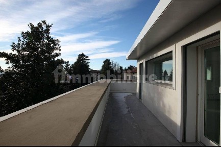 Villa unifamiliare viale Sant'Antonio 32, Casbeno, Varese