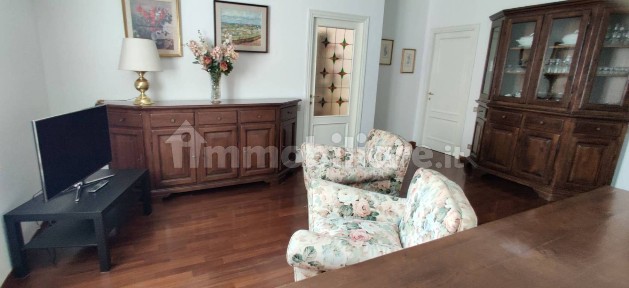 Appartamento via Curtatone 39, Centro, Poggibonsi