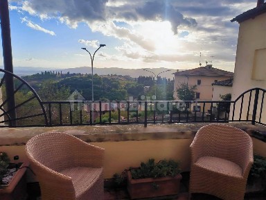 Casole d'Elsa, via SAN MICHELE, 1