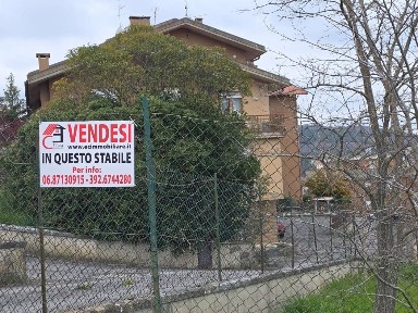 Quadrilocale via Poggio Bacherina, 6, Centro, Chianciano Terme