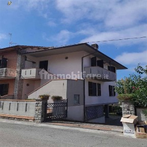 Appartamento all'asta via Tempora 22, Sinalunga