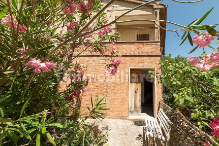 Montalcino, Via Don Giovanni Minzoni