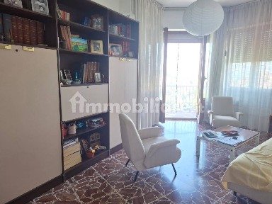 Quadrilocale viale della Libertà 150, Centro, Chianciano Terme