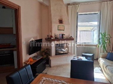 Trilocale via delle Terme Sud 50, Sant'albino, Montepulciano