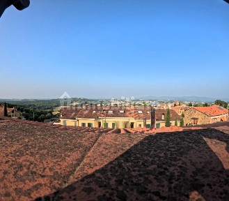 Casole d'Elsa, Strada del Poggio
