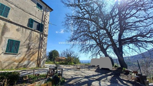 Sarteano, Via del Poggione