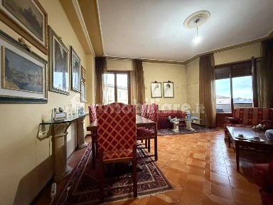 Siena, Cavour - Mentana, Via caduti di Vicobello, 3
