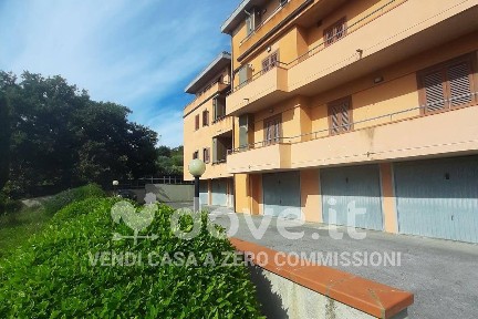 Trilocale via Vesuvio 1, Centro, Chianciano Terme