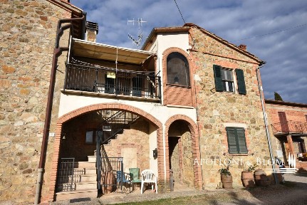 Castiglione d'Orcia, Strada del Pozzo, 3