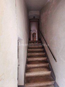 Chiusdino, Via Roma