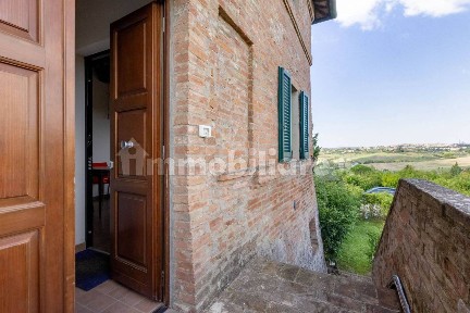 Siena, Ruffolo - Taverne d'Arbia, Strada di Certosa, 146