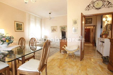 Siena, Cavour - Mentana, Via Mentana