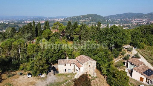 Casa colonica Strada del Gioco, Madonna Alta - Prepo, Perugia