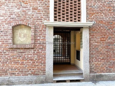 Bilocale buono stato, terzo piano, Centro Storico, Novara