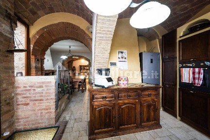 Asciano, Corso Giacomo Matteotti