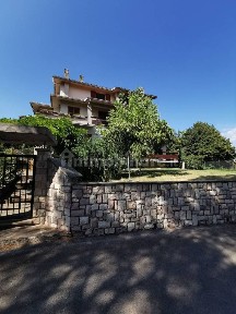 Trilocale via Pignattaia Alta, Località Pignattaia, Chiusi