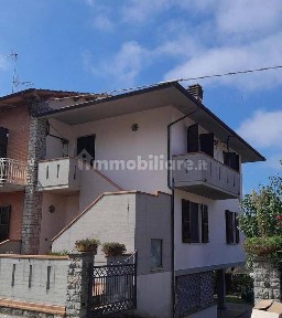 Appartamento all'asta via Tempora, Sinalunga