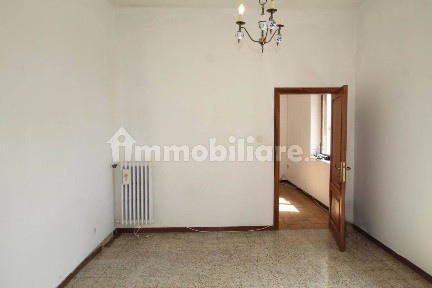 Siena, Cavour - Mentana