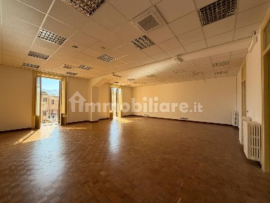 Ufficio - Studio in Affitto