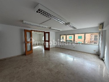 Ufficio - Studio in Affitto
