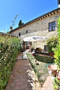 Casole d'Elsa, Strada di Lucciana