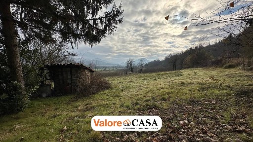 Terratetto unifamiliare 110 m², da ristrutturare, Denice