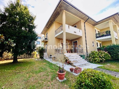 Villafranca di Verona, Via Magenta