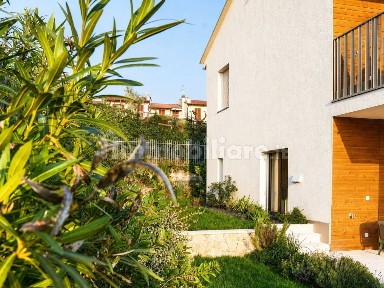 Villa a schiera via Foreste 19, Centro, Lazise
