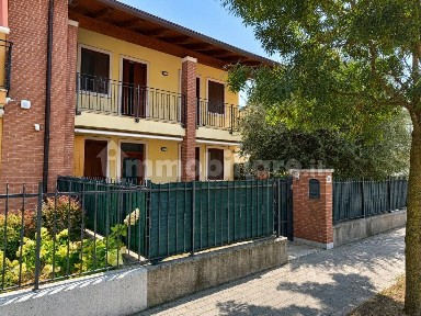 Villa a schiera via Vincenzo Ferrarin 11, San Martino Buon Albergo