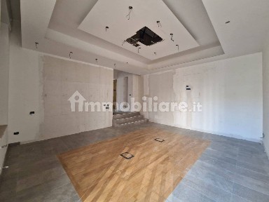 Appartamento viale Martiri della Libertà 9, Centro, Albenga