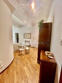 Appartamento ottimo stato, secondo piano, Centro Storico, Reggio Emilia