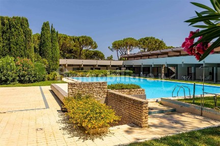 Villa unifamiliare via Bitritto 131, Carbonara di Bari, Bari
