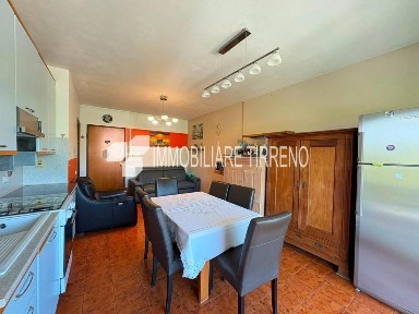 Trilocale via Stradella, 57, Ronchi - Poveromo, Massa