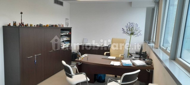Ufficio - Studio in Affitto