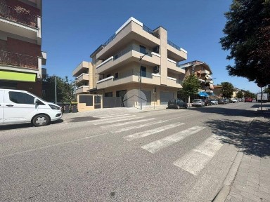 Bilocale via Giuseppe Garibaldi 64, Passo Corese, Fara in Sabina