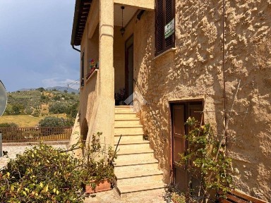 Selci, Piazza garibaldi