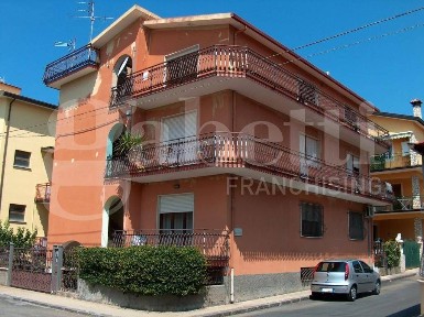 Trilocale via Umbria, 10, Campora San Giovanni, Amantea