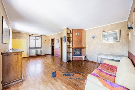 Villa a schiera via Fiume 1, Centro, Morozzo