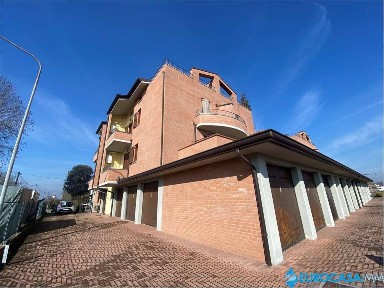 Quadrilocale via sant'antonio, Sant'antonio In Mercadello, Novi di Modena