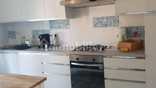 Appartamento buono stato, primo piano, Centro, Castelnuovo Rangone