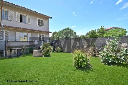 Villa a schiera via Ca Bonu 13, Centro, Santa Giusta