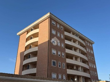 Trilocale via Galvani, Villanova - Riello, Viterbo