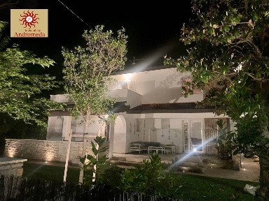 Villa unifamiliare via Lorenzo Viani, Centro, Forte dei Marmi