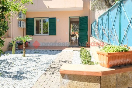 Bilocale via Croce, snc, Capo Milazzo, Milazzo